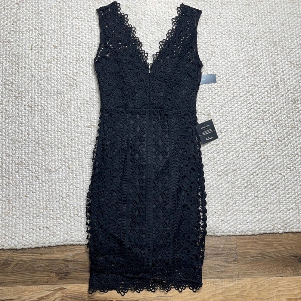 Lulu’s NWT Black Crochet Overlay Dress
